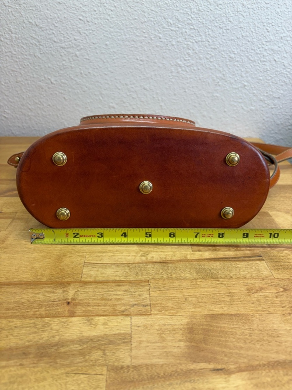 Vtg Dooney & Bourke All Weather Leather Domed Satchel Navy British Tan USA Made - Picture 14 of 15